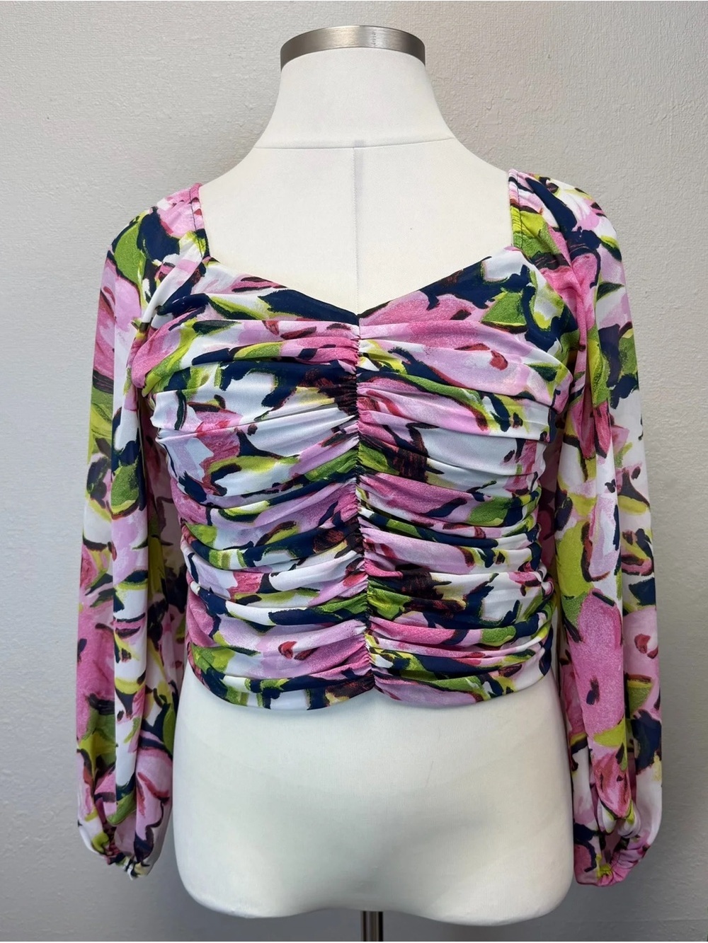 Abercrombie & Fitch Pink Floral Balloon Sleeve Ruched Crop Top - Size Large